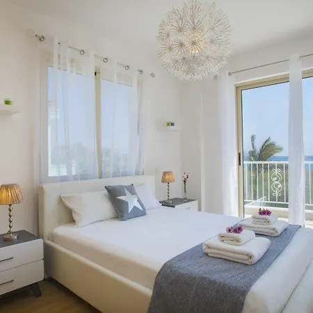 Imagine Renting This Luxury Larnaca 04