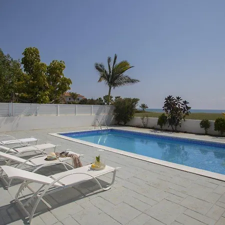 Imagine Renting This Luxury Larnaca 04 Villa Mazotos
