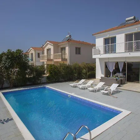 וילה Imagine Renting This Luxury Larnaca 04