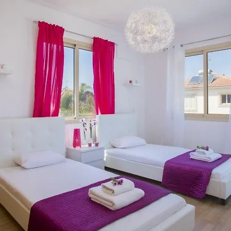 וילה Imagine Renting This Luxury Larnaca 04 *